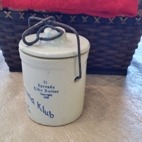 $$$ VINTAGE KAUKAUNA KLUB CHEESE CROCK $$$ - Picture 2 of 7